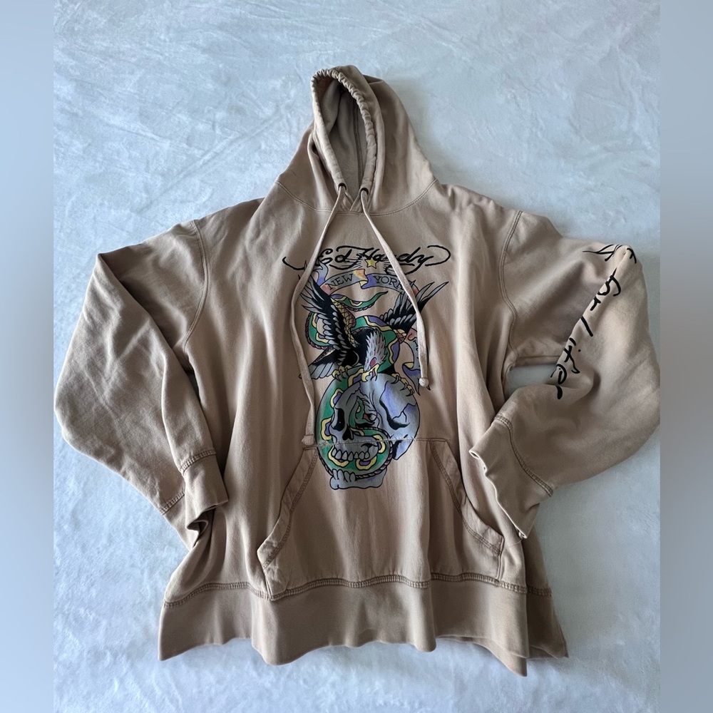Ed Hardy Tan Y2K Pullover with Eagle Skull NYC Graphic
Unisex